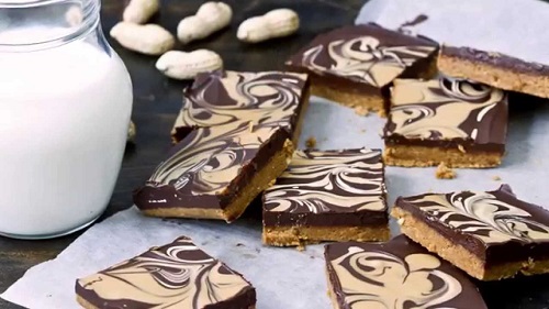 No-Bake Chocolate Peanut Butter Bars
